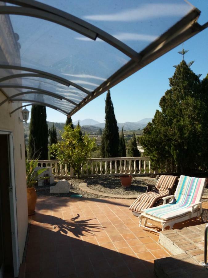 Villa De La Rosa Málaga Extérieur photo